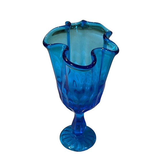 Vintage FENTON Colonial Blue Glass Thumbprint Handkerchief Swung Vase 6.75x 3.5" - Picture 2 of 7